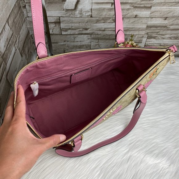 👜‼️SALE‼️🌺GALLERY TOTE - Picture 5 of 7